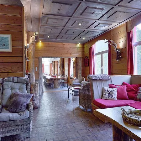 Luxurious Mansion In With Indoor Pool Stoumont